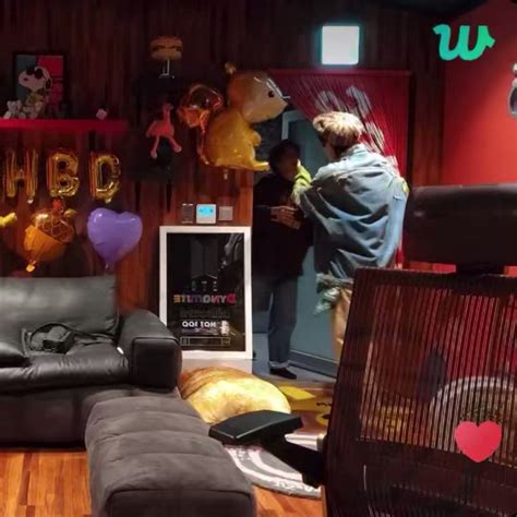 Icky The Gay Lord On Twitter RT KnjgIoss Theyre Literally In Love