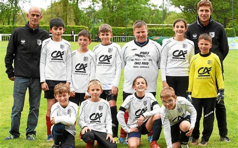 Maël Carhaix 240 Footballeurs Au Tournoi Régional Des Jeunes Foot Amateur Bretagne