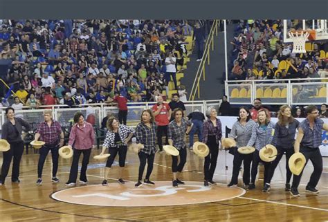 Ginástica da melhor idade da Fundesport tem agenda movimentada RCIA