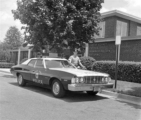 Old Pictures Of Fairfax County Love Em Old Police Cars Ford Police