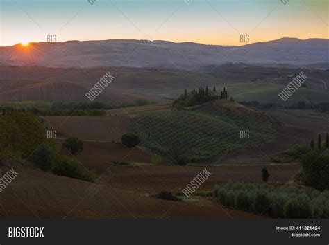 Tuscana Italy Image And Photo Free Trial Bigstock