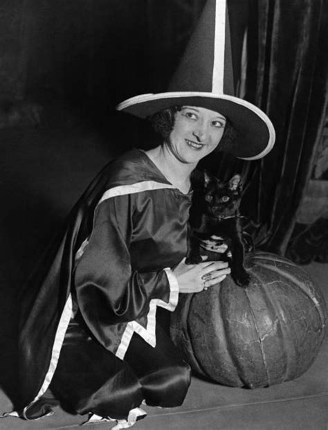 History Of The Witch Costume Popular Halloween Costumes