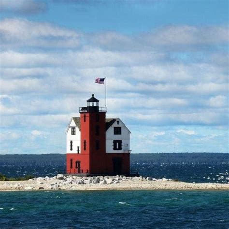 Lake Huron Lighthouses (MAP): 19 Must-Visit Lighthouses - My Michigan ...