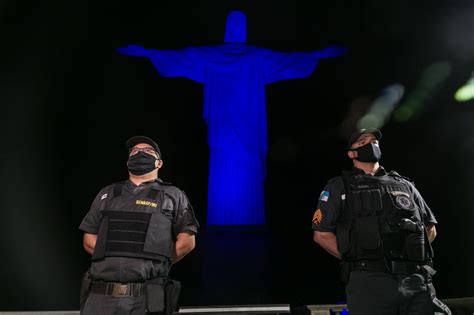 Ilumina O Especial Do Cristo Redentor Marca Os Anos De Hist Ria Da