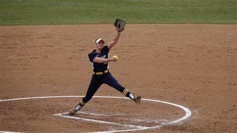 Pro Player Explains Key Differences in Softball vs Baseball