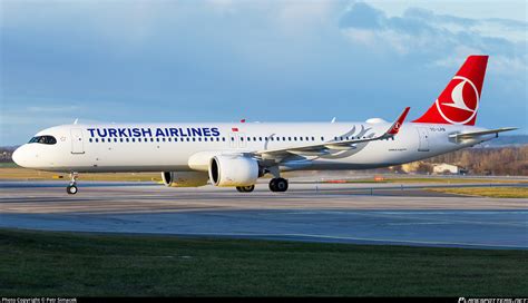 Tc Lpb Turkish Airlines Airbus A Nx Photo By Petr Simacek Id