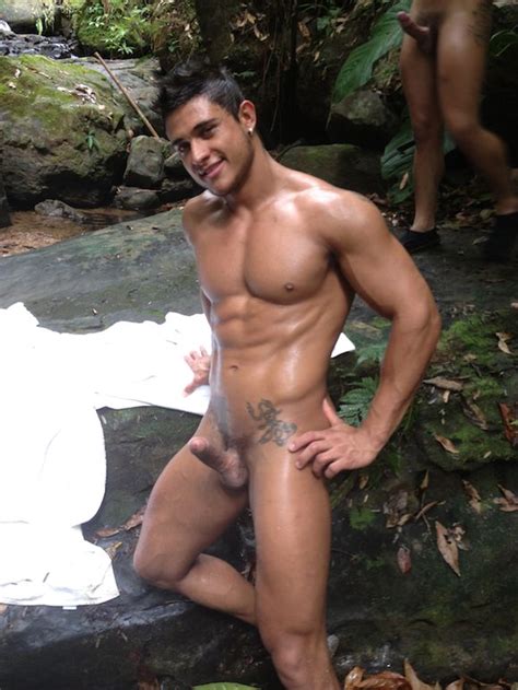 Original Sinners Day In Costa Rica Hiking With Gay Porn Stars