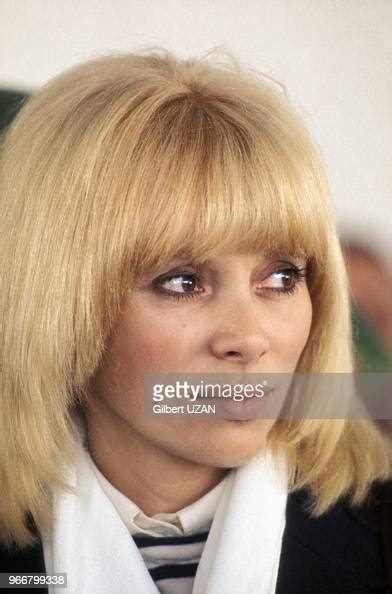 Portrait De Lactrice Mireille Darc Le 18 Mars 1976 à La Baule News