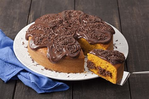 Bolo De Cenoura Brigadeiro Receitas Nestl