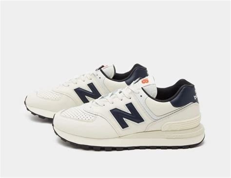 Купить кроссовки New Balance 574 Legacy белые с синим в СПб