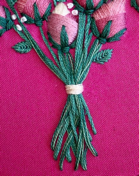 Rosebud Embroidery Hand Embroidery Roses Hoop Art Flower - Etsy