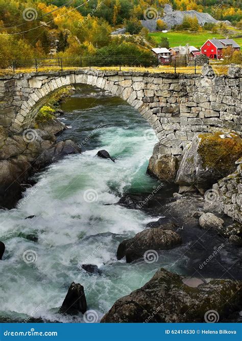 Historic Stone Bridge stock photo. Image of creek, nedre - 62414530