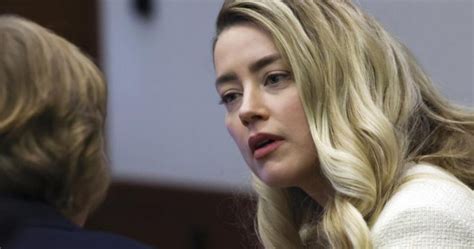 Video Psicólogo Asegura Que Amber Heard Sufre Estrés Postraumático Por