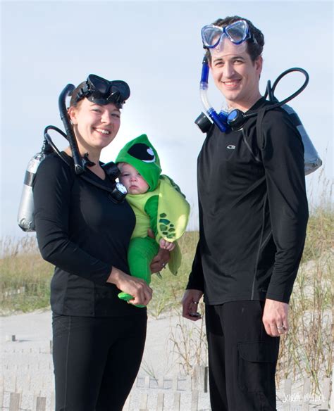 DIY Scuba Diver Costume | Family Halloween Costume