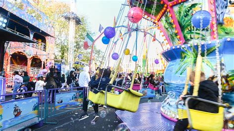 Foire Au Troc Et Aux Cochons Ville De Champigny Sur Marne