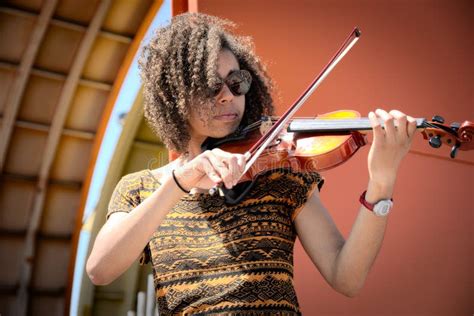 African American Woman Playing Violin Outdoors Stock Image Image Of