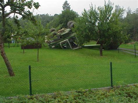 Bilder Von Unf Llen Missgeschicken Unfallbilder Arbeitsunf Lle