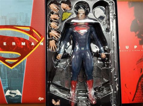 Hot Toys Superman From Batman Vs Superman Movie MISB Hobbies Toys Toys Games On Carousell