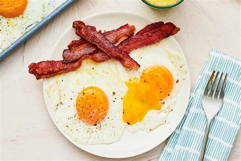 Sheet Pan Fried Eggs Recipe