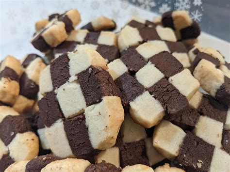 Checkerboard Shortbread Rbaking