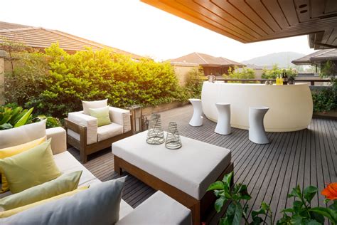 7 Trendy Modern Patio Furniture Ideas - Fig Leaf Cushion Covers