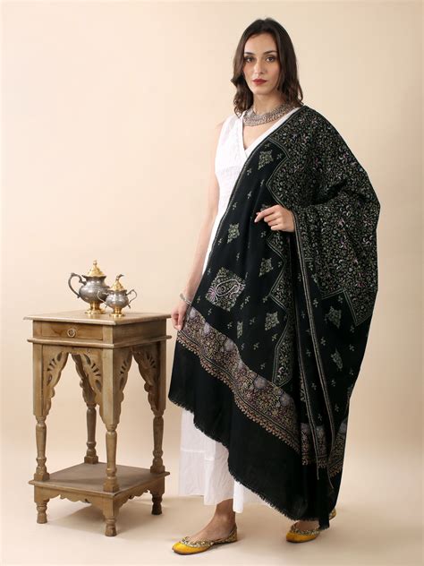 Moonless Night Pure Pashmina Sozni Hand Embroidered Jaldaar Ambi Bel