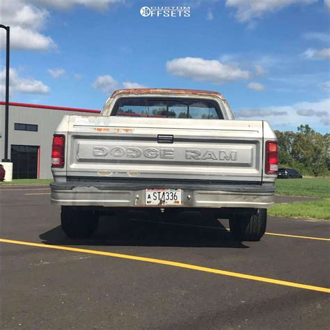 1991 Dodge D150 With 20x12 51 Arkon Off Road Davinci And 25535r20 Toyo Tires Extensa Hp Ii And