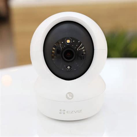 Camera Wifi Ezviz CS H6C Pro 2MP 1080P gọi điện qua app quay quét