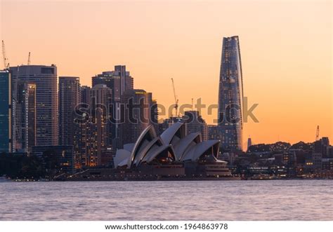 440 Sydney Crown Building Images, Stock Photos & Vectors | Shutterstock