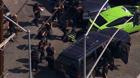 Carjacking Suspect Leads Police In Slow Chase Kabc7 Photos And