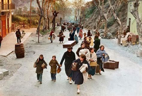 11 Colourised Photos Of World War II Refugees Have Never Been More ...