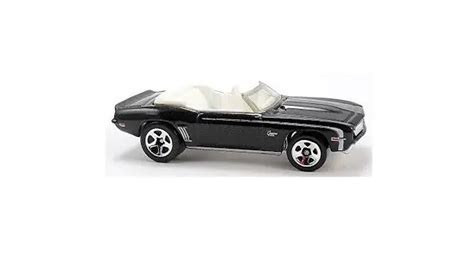 Hot Wheels First Editions Camaro Universo Hot Wheels