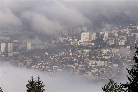 Sarajevo I Jutros Najzaga Eniji Grad Na Svijetu