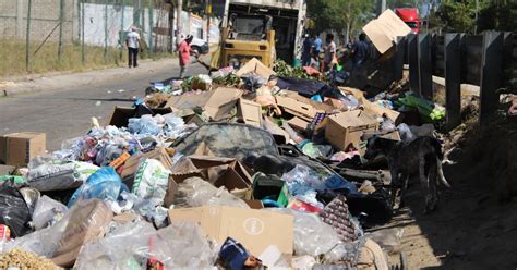 Recolecta Saneamiento B Sico Toneladas De Desechos En La Periferia