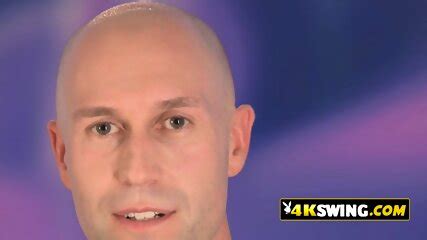 Sexy Swingers Are Having A Blast Sunbathing Naked On The Pool