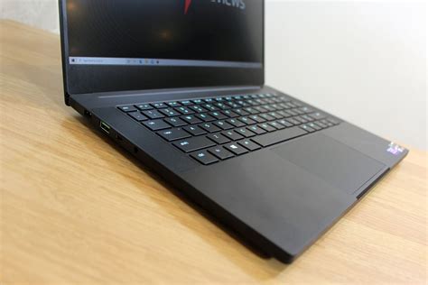 Revisión de Razer Blade 14 2021 Publicar Clasificado