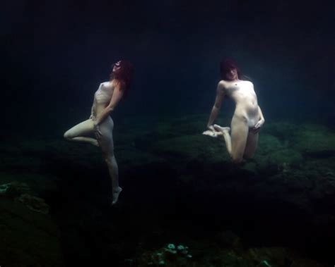 Underwater Hotties Vol T Unwtr Y Porn Pic