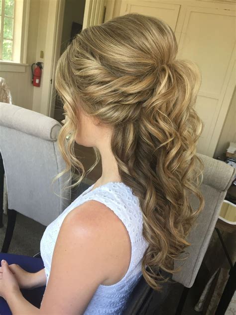 79 Gorgeous Down Wedding Hairstyles For Medium Length Hair For Hair Ideas Best Wedding Hair