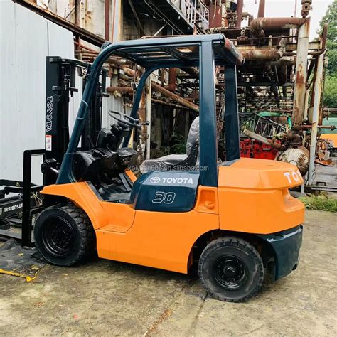 Used Toyota Japan Made Fd30 Forklift 3tonmaterial Handing Machine