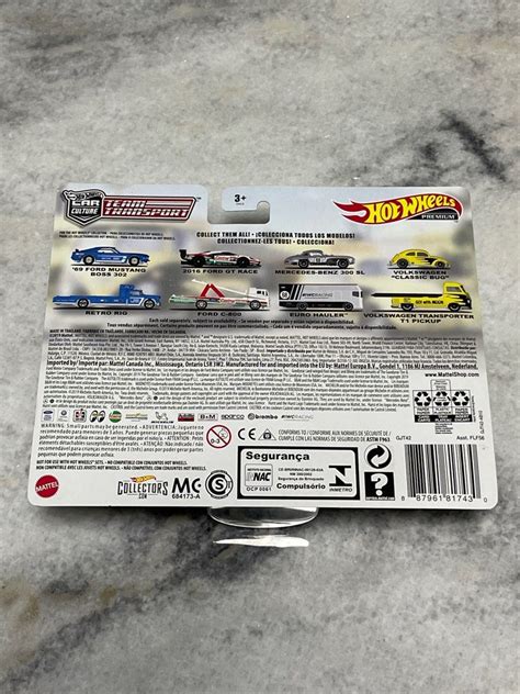 Hot Wheels Team Transport Mooneyes Volkswagen Classic Bug Transporter T Pickup Hobbies Toys