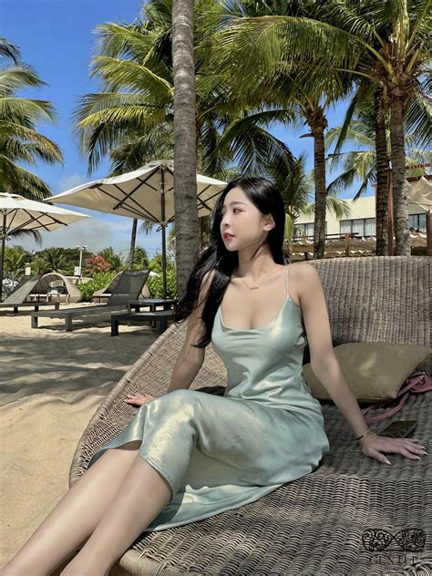 Lộ Ảnh Nóng Bạn Gái Rapper B Ray Tammy Phạm Bikini Nóng Bỏng