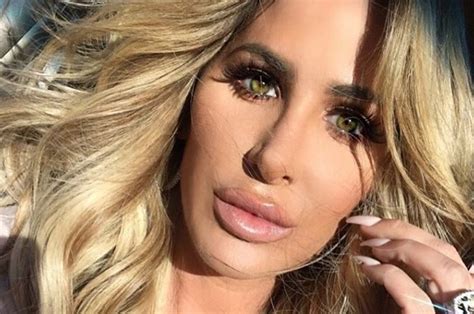 Real Housewives Star Jokingly Offers Oral Sex From Daughter To Meet John Legend Chrissy