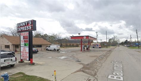 Houston Morning Gas Station Robbery Escalates To Fatal Shootout