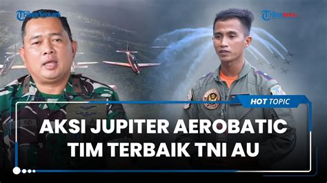 Aksi Gagah Jupiter Aerobatic Team Terbangkan Pesawat Dengan Manuver