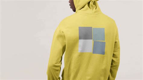 Free Hoodie Mockup PSD - PsFiles