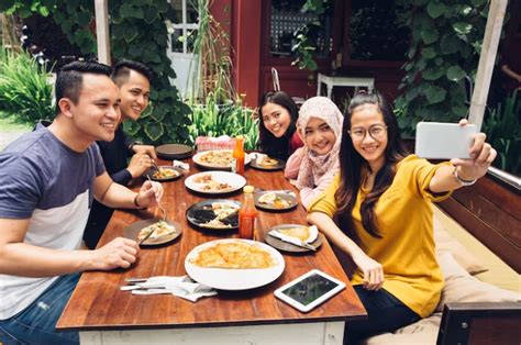 6 Rekomendasi Tempat Bukber Di Malang Instagramable Bisa Outdoor Atau