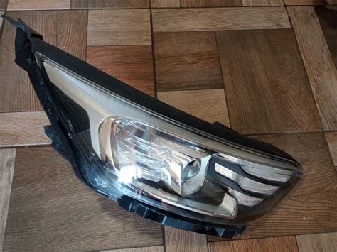 Kia stonic lampa przednia prawa 92102 h8 LED Kąpino Kup teraz na