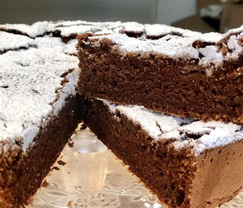 Torta Tenerina Cioccolato E Mandorle Dolce Ricetta Senza Farina