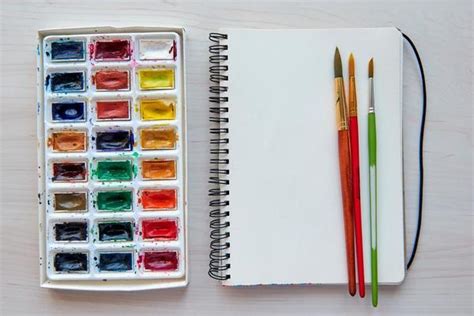 Sketch Box Stock Photos, Images and Backgrounds for Free Download