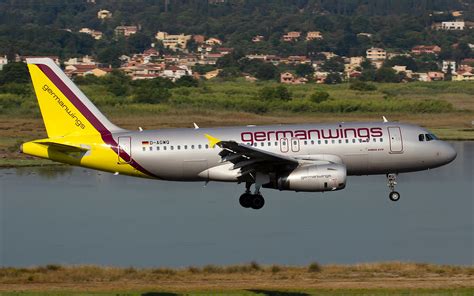 D AGWQ Germanwings Airbus A319 This Is A 2000 X 1250 Digit Flickr